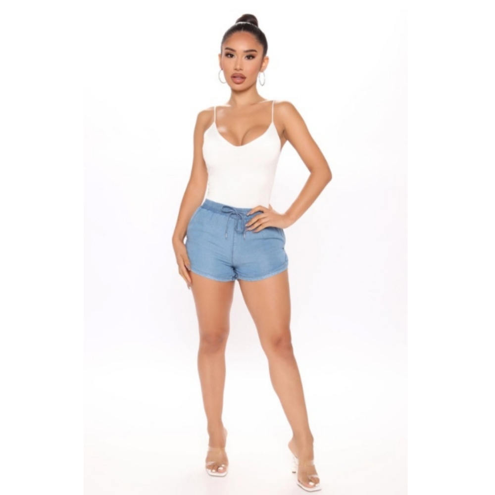 Short Shorts - Picture 5 of 6